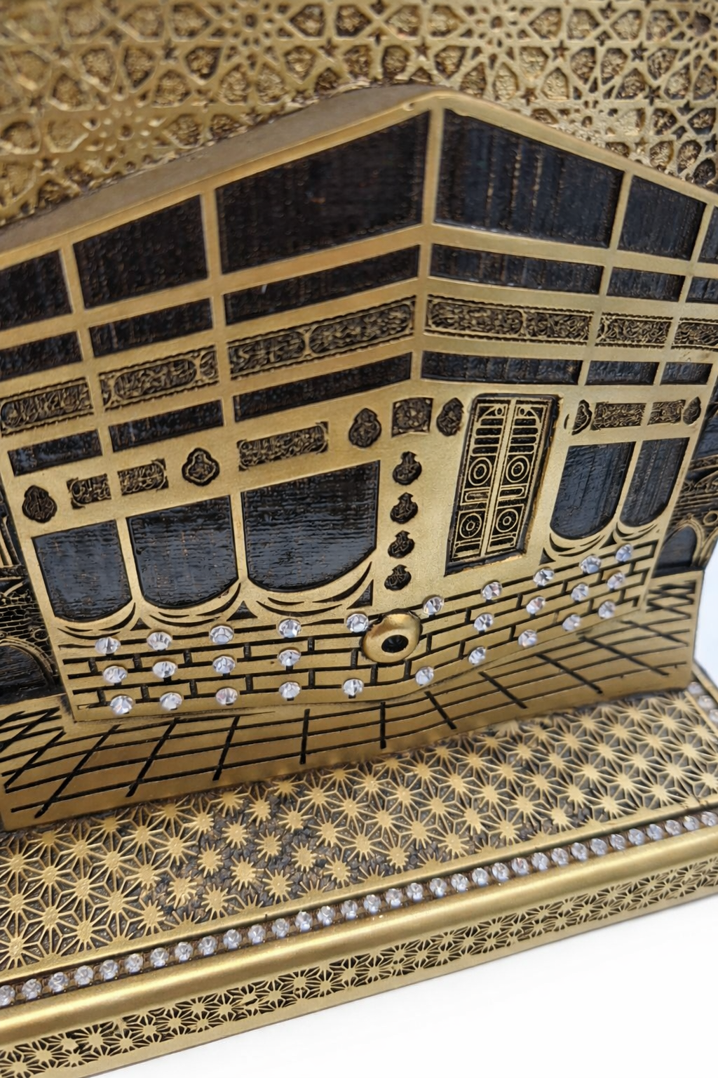 Islamic Decorative Kaaba & Madinah Dome Display – Golden Finish